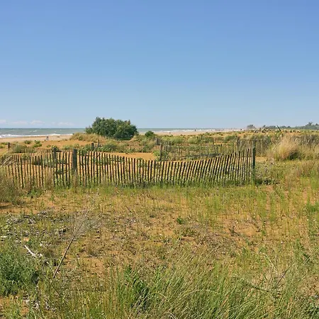Lovely Flat Only 200m From The Sea - Beahost